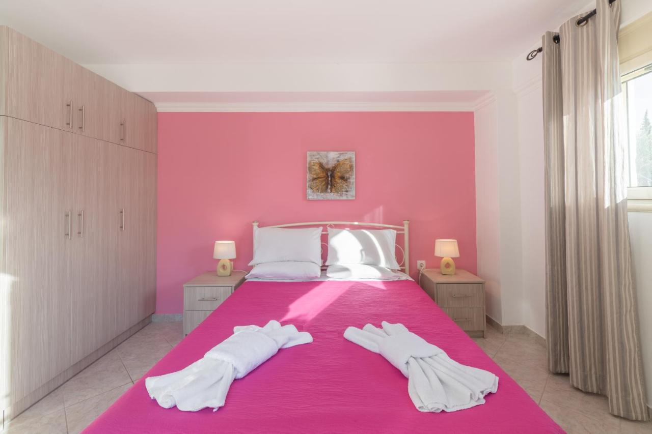 Crystal Blue Hotel, Barbati Buitenkant foto